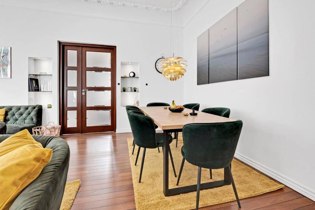 Appartamento The Modern Breakaway In Århus Esterno foto